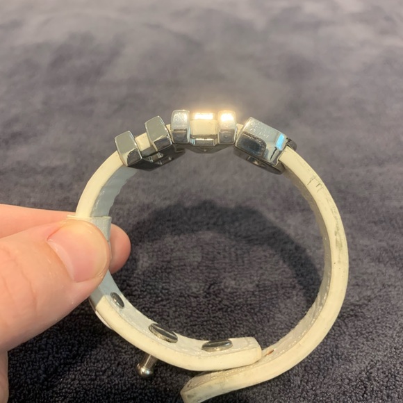 BCBGeneration “Rad” word bracelet - Picture 3 of 4